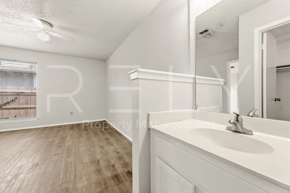 409 Greenlawn Boulevard Round Rock, TX 78664
