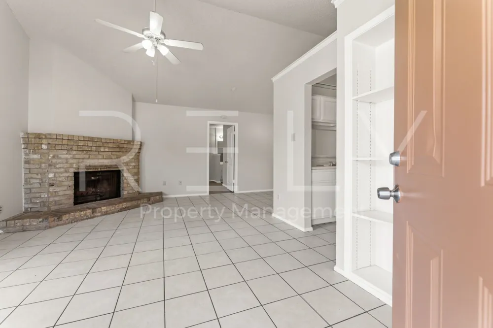 409 Greenlawn Boulevard Round Rock, TX 78664