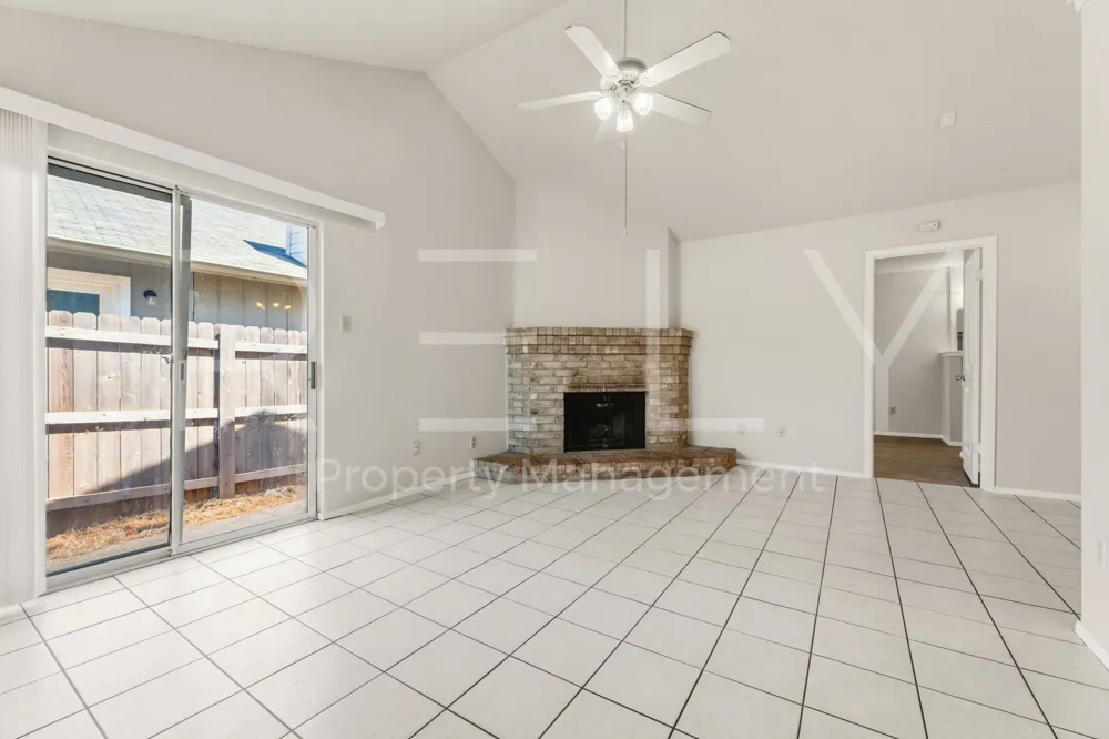 409 Greenlawn Boulevard Round Rock, TX 78664