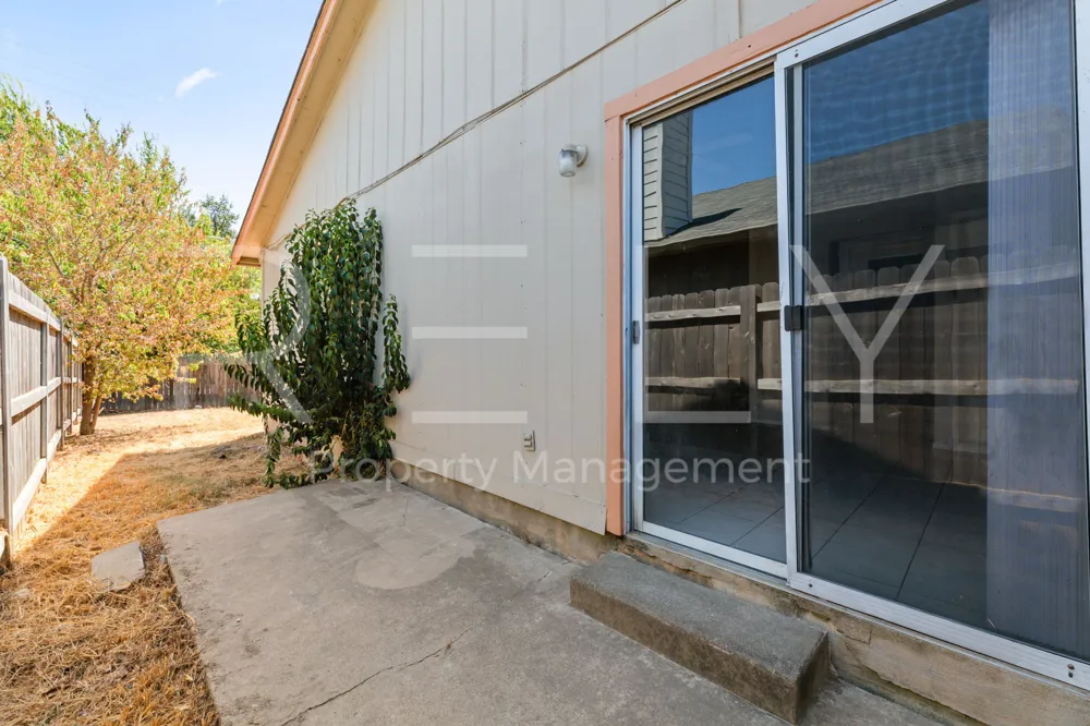409 Greenlawn Boulevard Round Rock, TX 78664