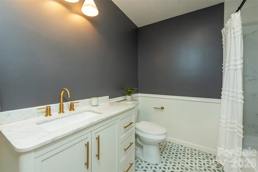 68 Sun Valley Drive Alexander, NC 28701