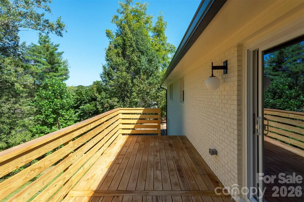 68 Sun Valley Drive Alexander, NC 28701