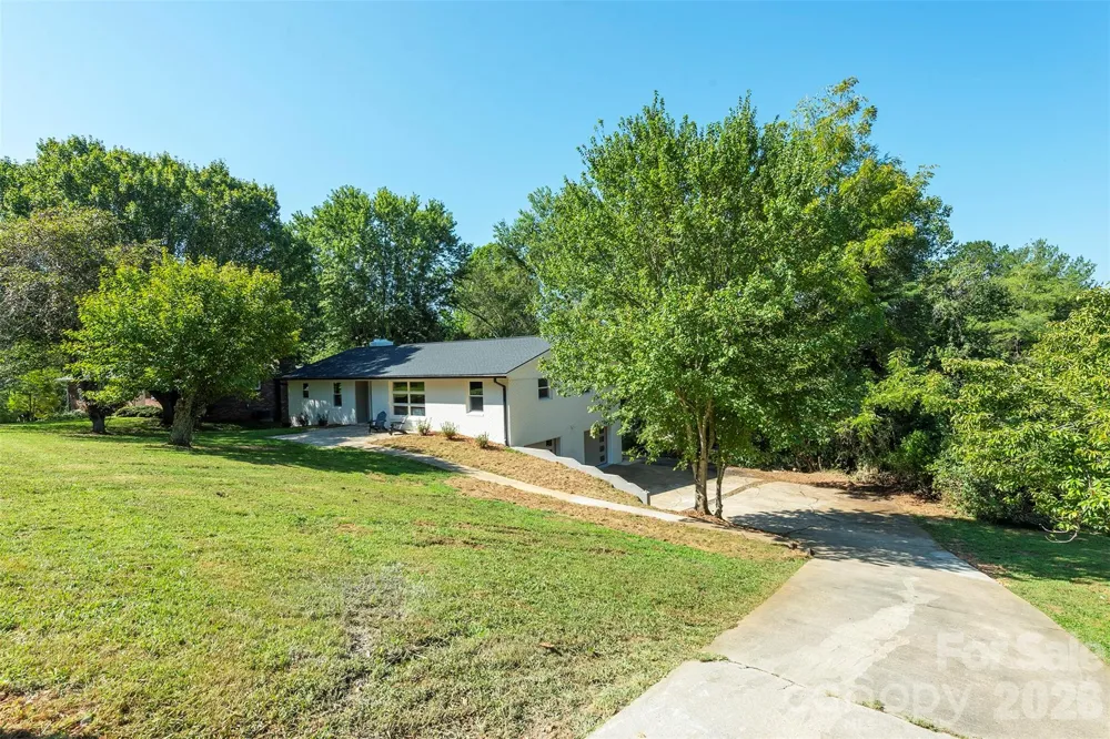 68 Sun Valley Drive Alexander, NC 28701