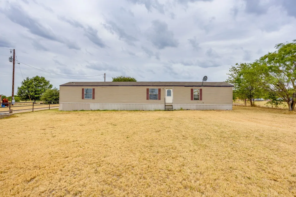 7500 County Road 912 Joshua, TX 76058