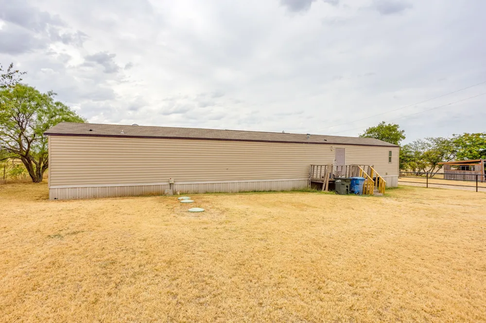 7500 County Road 912 Joshua, TX 76058