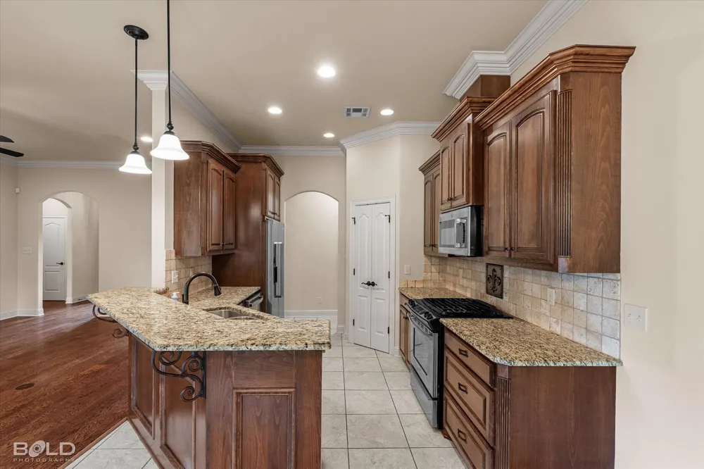 4424 Ellis Court Benton, LA 71006