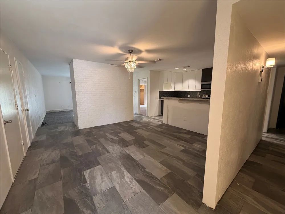 2309 Newbury Drive Arlington, TX 76014