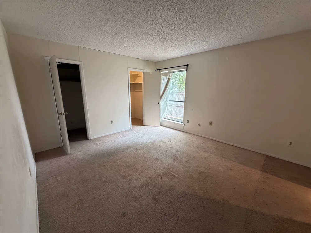 2309 Newbury Drive Arlington, TX 76014