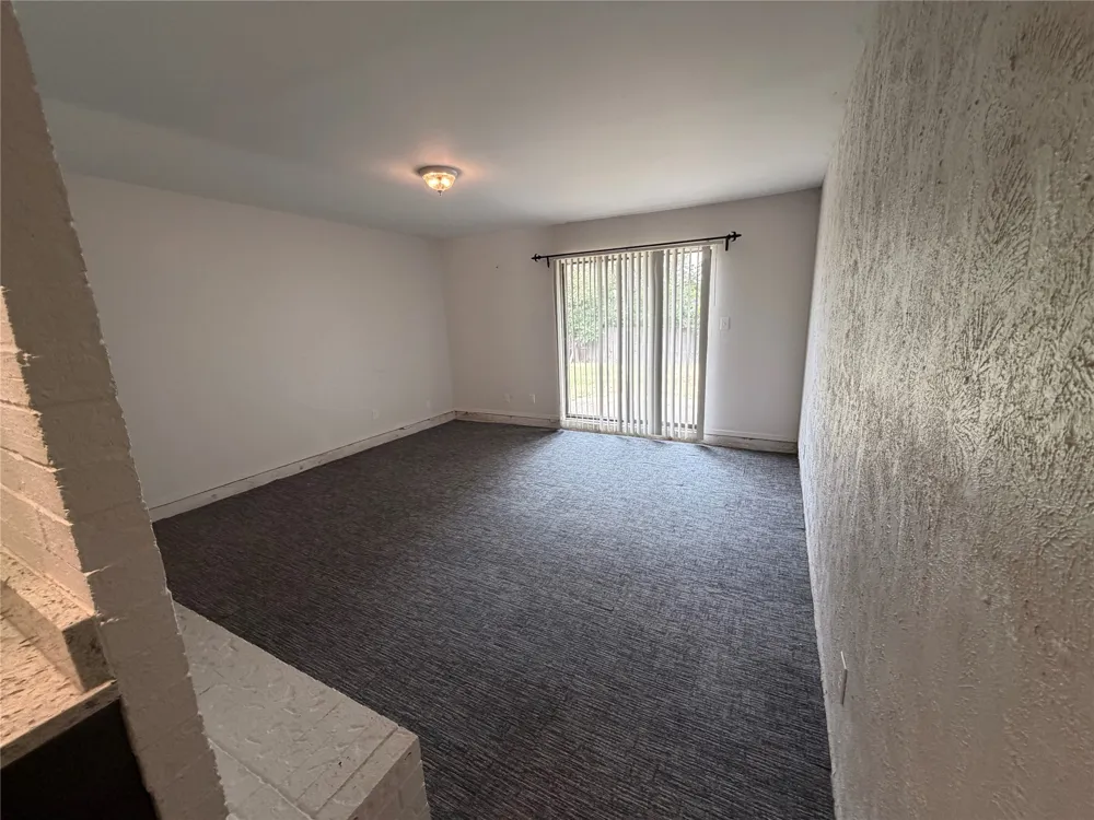 2309 Newbury Drive Arlington, TX 76014