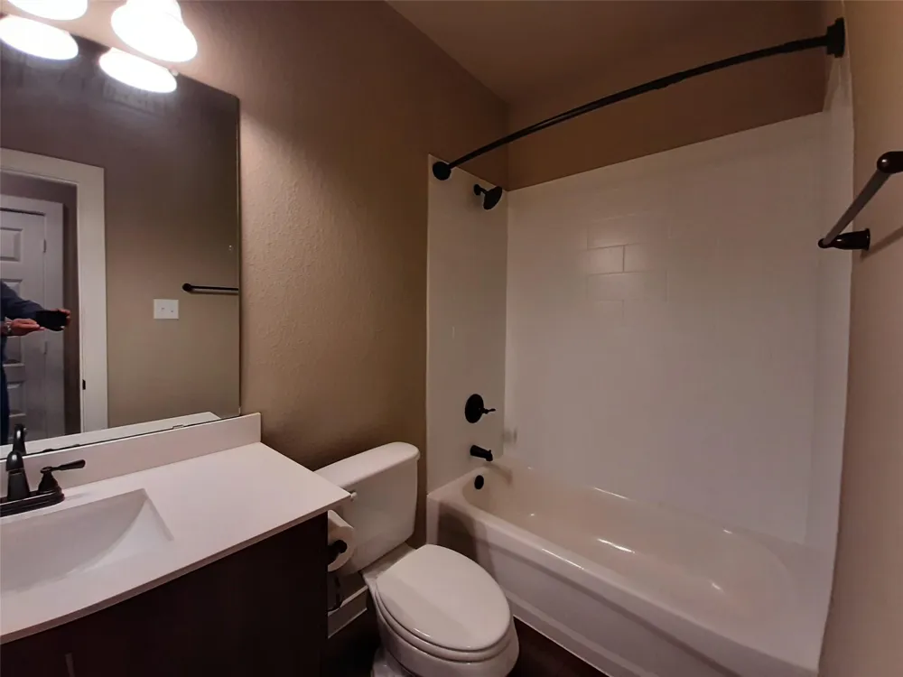 9717 Grosbeak Lane Magnolia, TX 77354