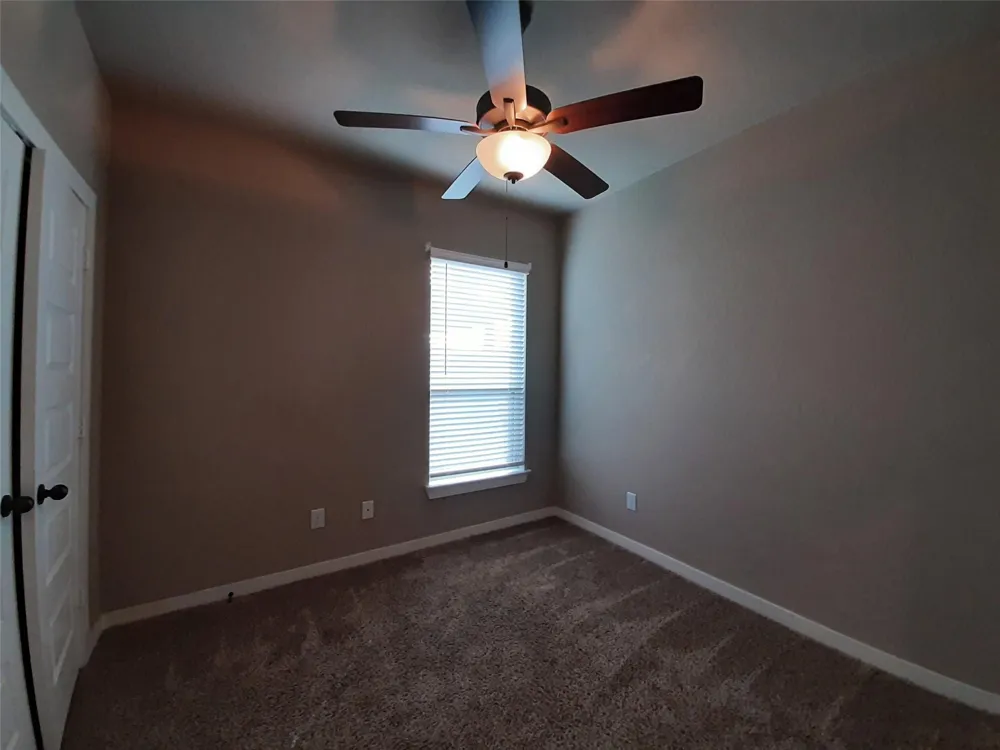 9717 Grosbeak Lane Magnolia, TX 77354
