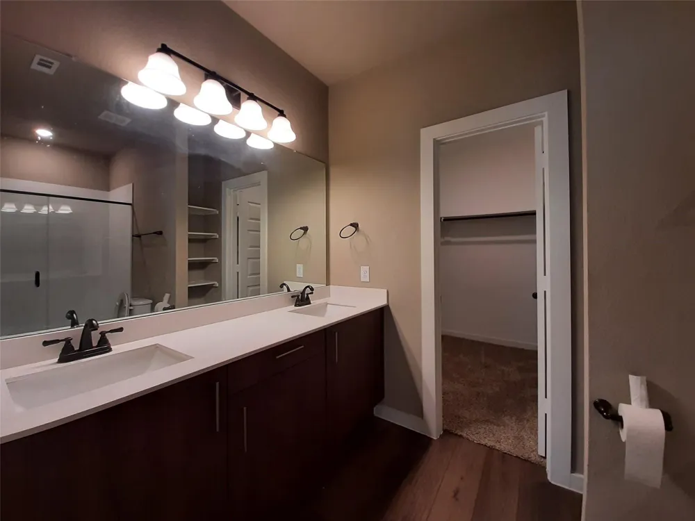 9717 Grosbeak Lane Magnolia, TX 77354