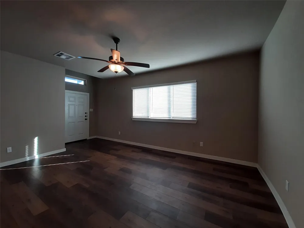 9717 Grosbeak Lane Magnolia, TX 77354