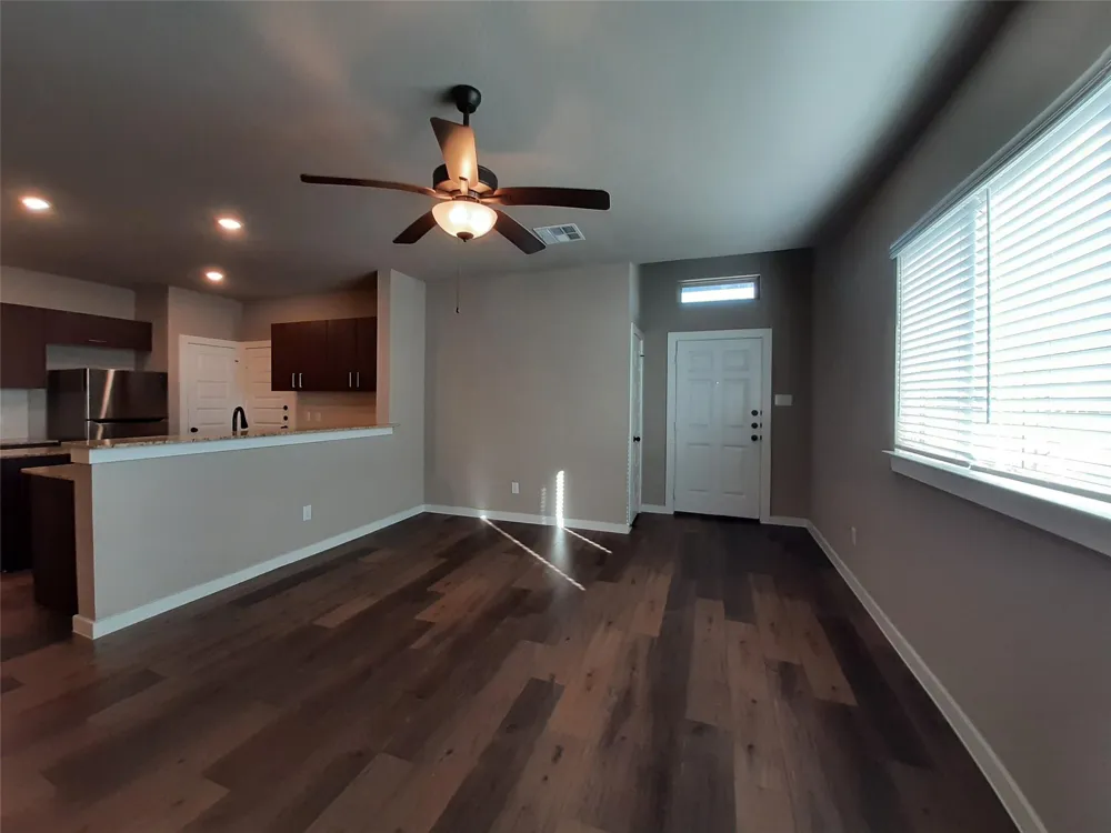 9717 Grosbeak Lane Magnolia, TX 77354