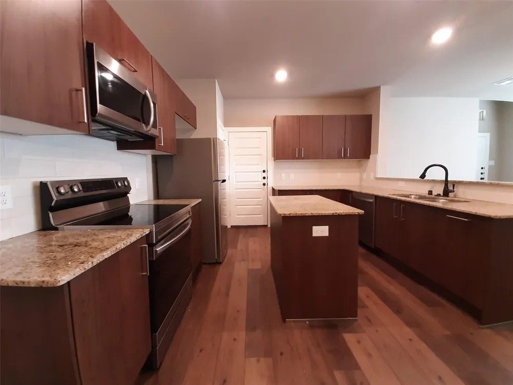 9717 Grosbeak Lane Magnolia, TX 77354