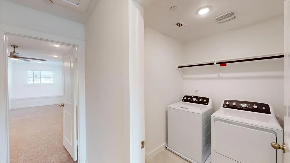 4112 Ruth Alley Grand Prairie, TX 75052