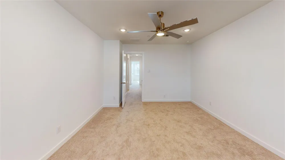 4112 Ruth Alley Grand Prairie, TX 75052