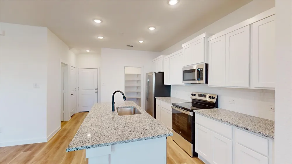 4109 Floyd Alley Grand Prairie, TX 75052