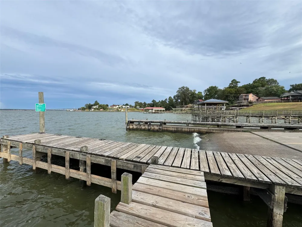 1190 Hidden Oaks Drive Point Blank, TX 77364