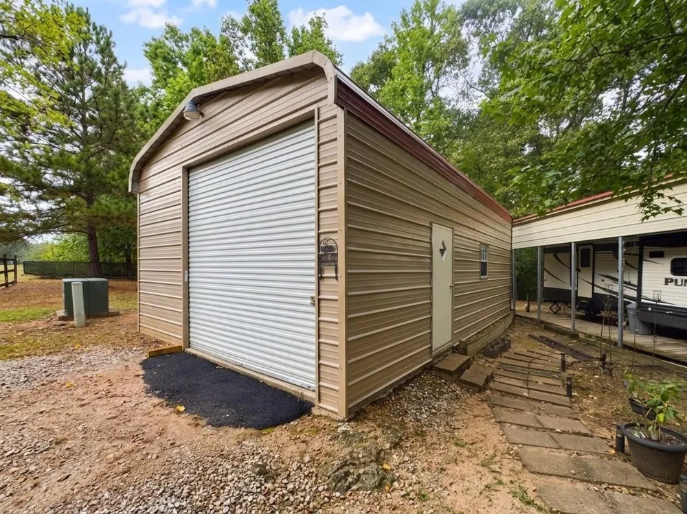 1190 Hidden Oaks Drive Point Blank, TX 77364