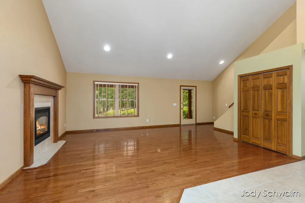 2175 Orshal Road Muskegon, MI 49445