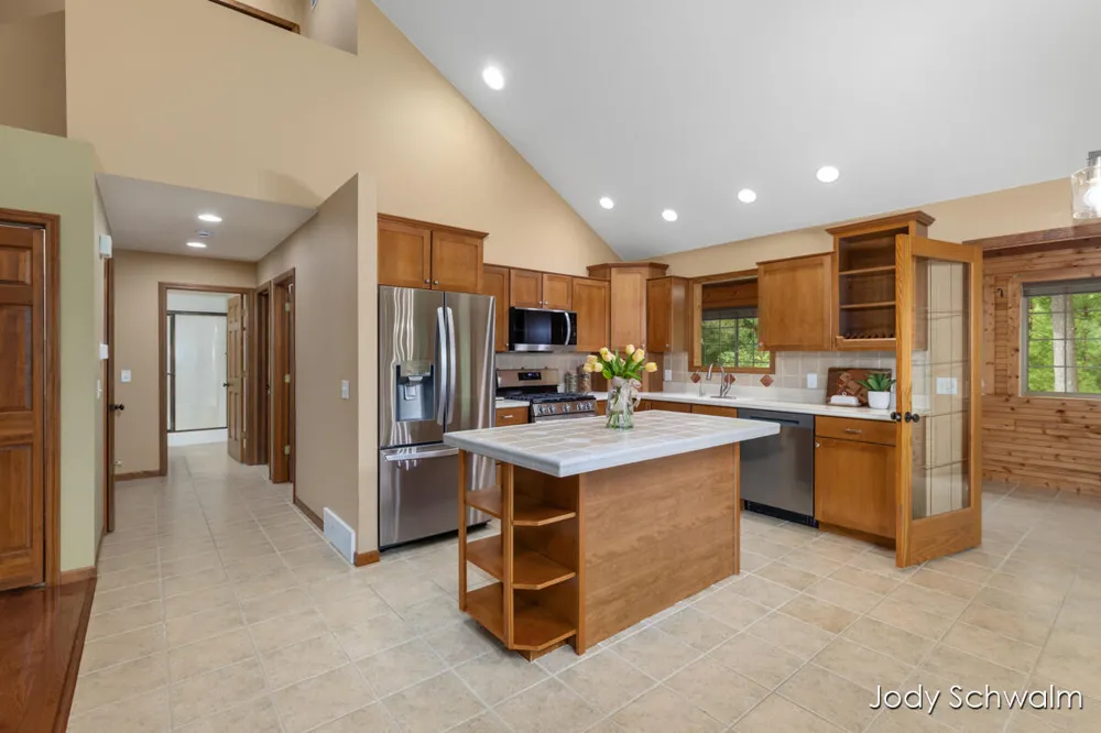 2175 Orshal Road Muskegon, MI 49445