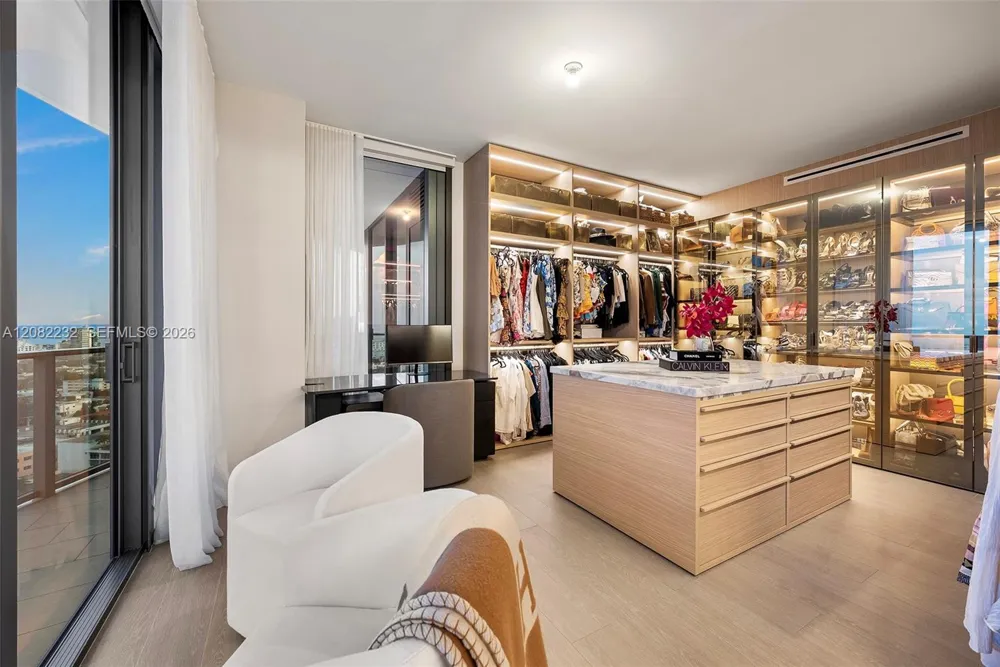500 Alton Rd #2318 Miami Beach, FL 33139