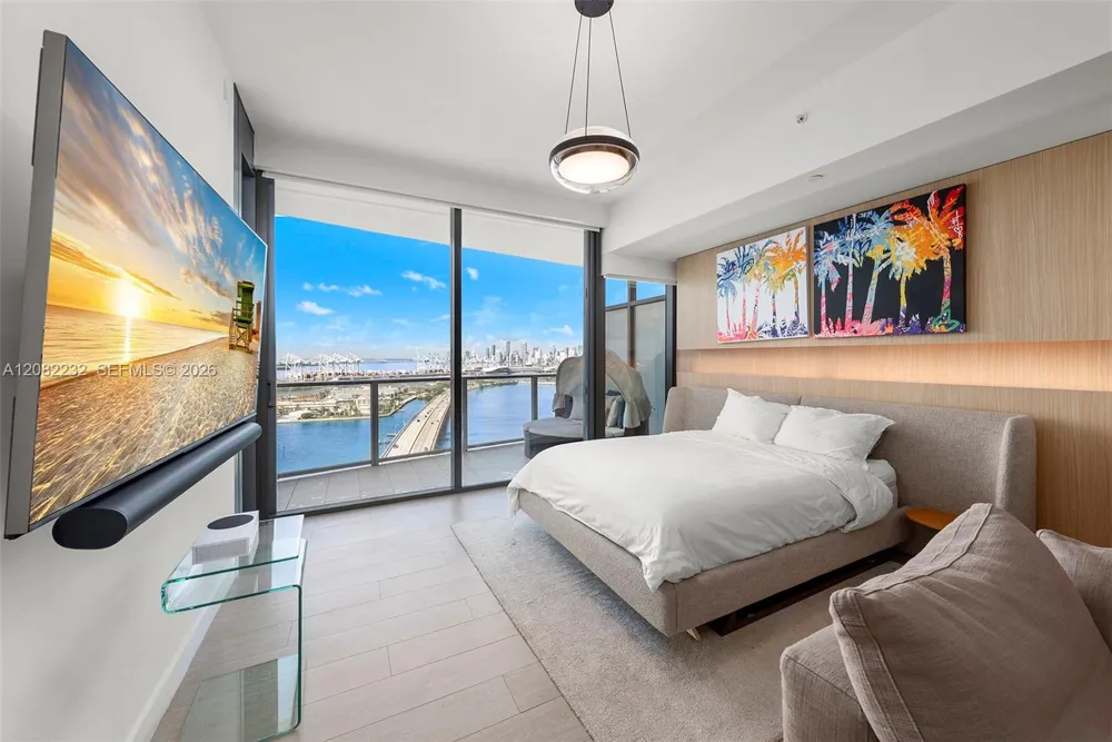 500 Alton Rd #2318 Miami Beach, FL 33139