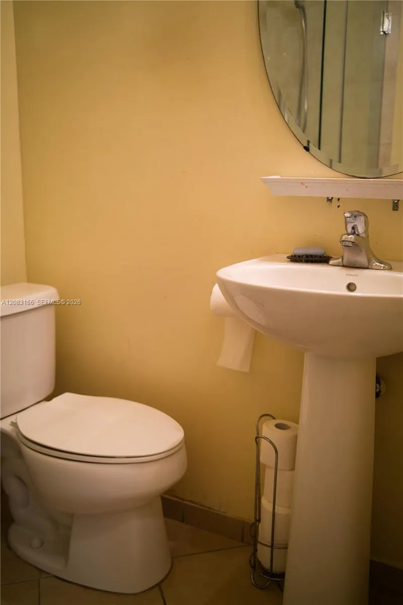 116 NW Path #8860 Doral, FL 33178