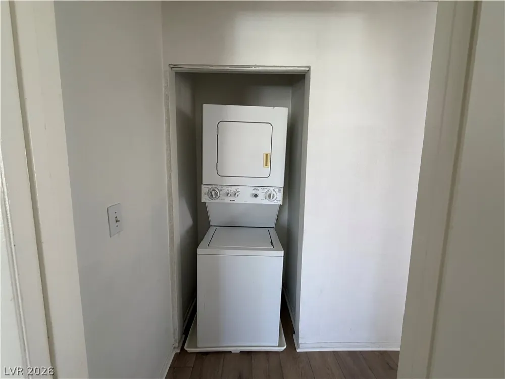 4878 Nara Vista Way #201 Las Vegas, NV 89103