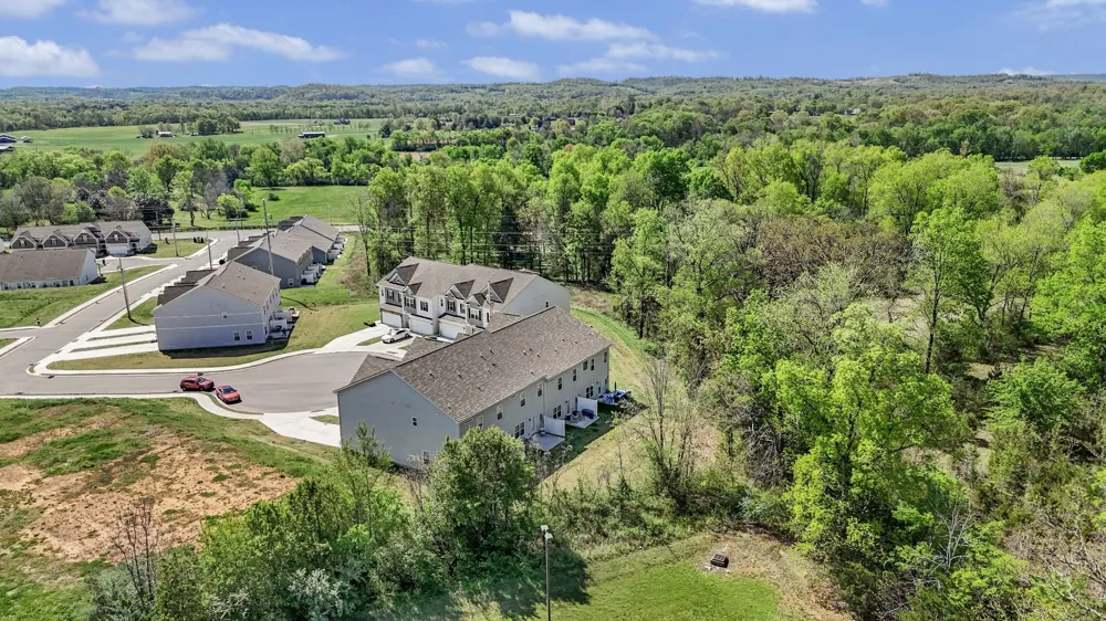 161 Townsend Cir Shelbyville, TN 37160