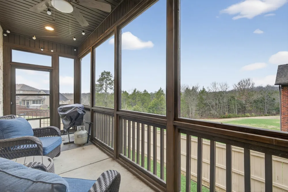 607 Southshore Pt Mount Juliet, TN 37122
