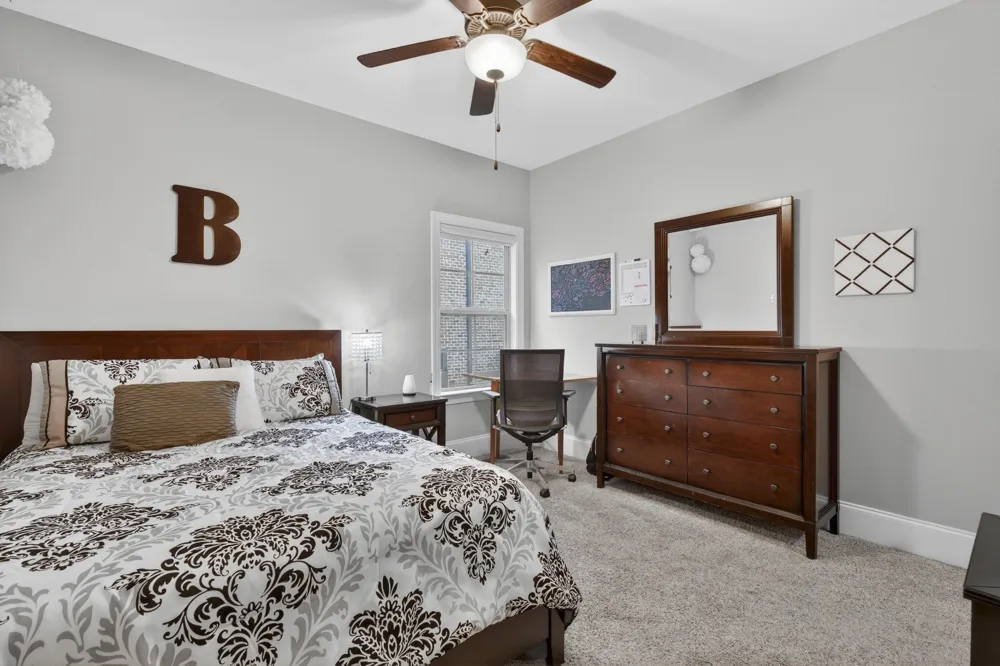 607 Southshore Pt Mount Juliet, TN 37122