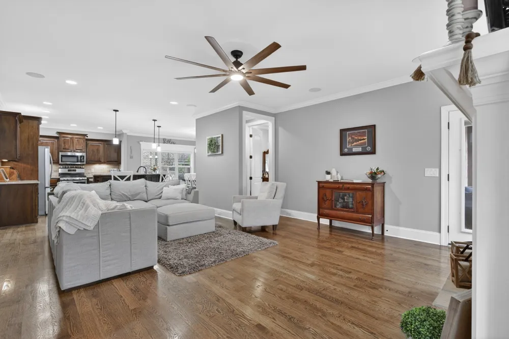 607 Southshore Pt Mount Juliet, TN 37122