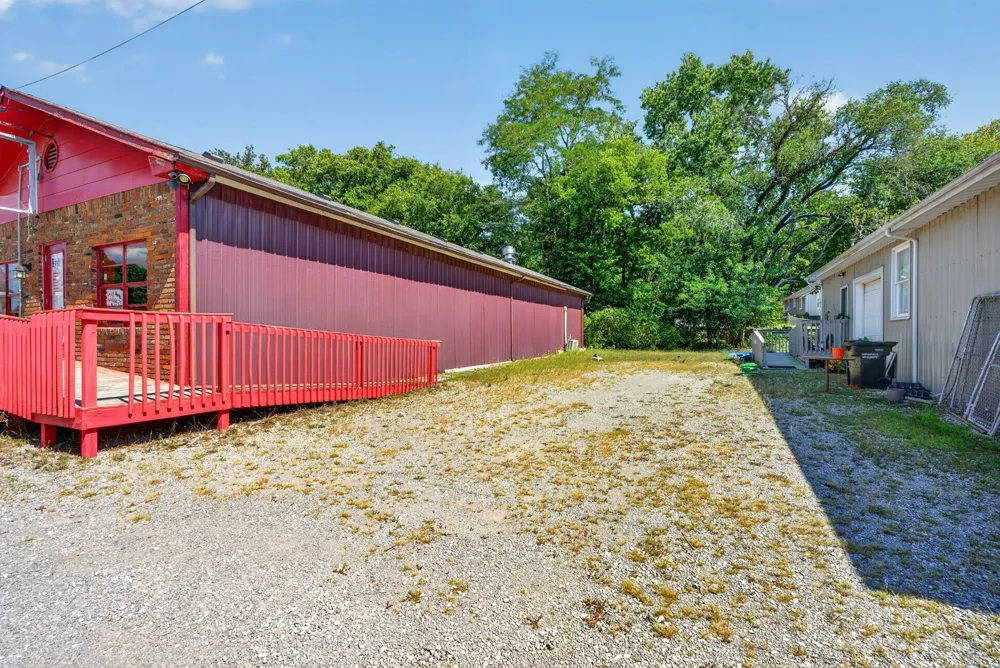 622 North Dr Hopkinsville, KY 42240