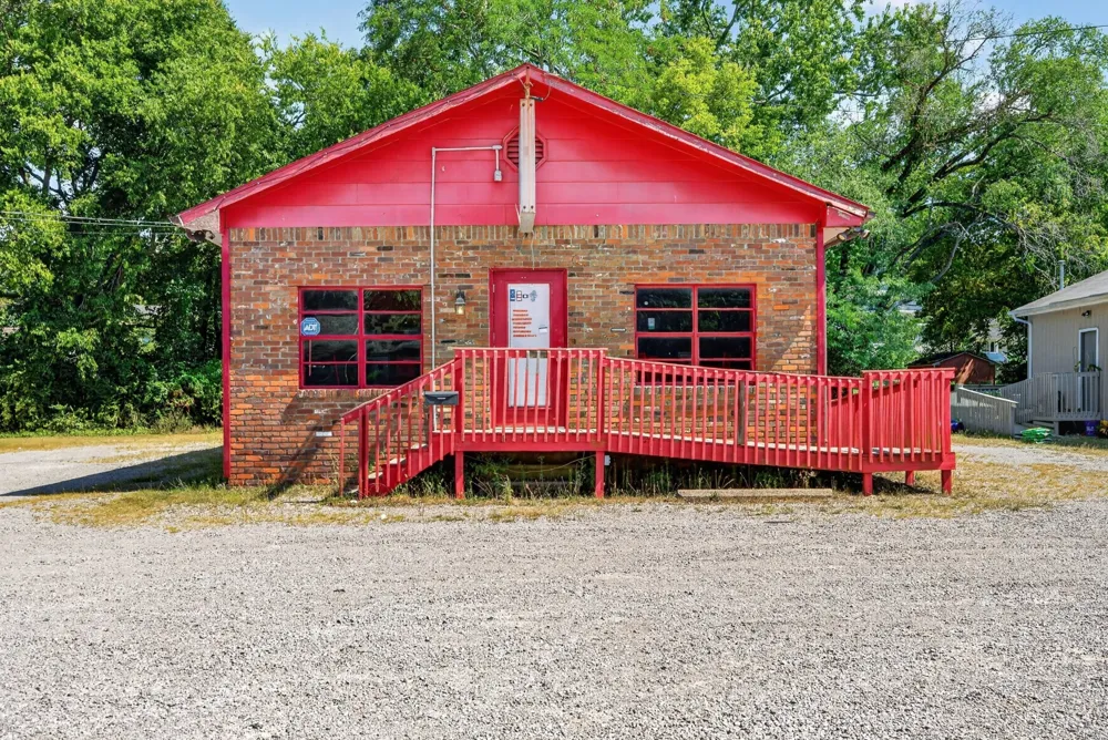 622 North Dr Hopkinsville, KY 42240