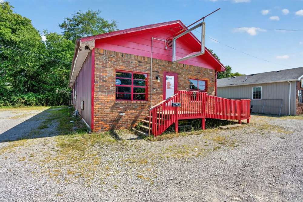 622 North Dr Hopkinsville, KY 42240