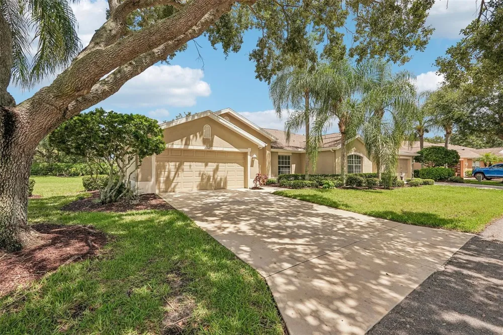 2247 WORTHINGTON GREENS DRIVE Sun City Center, FL 33573