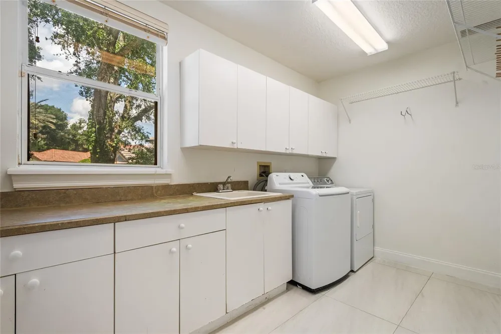 672 STONEFIELD LOOP Lake Mary, FL 32746