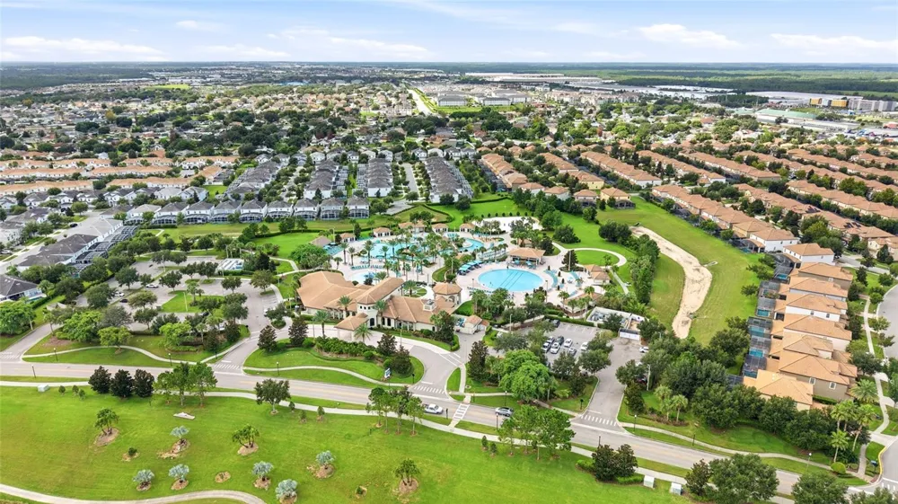1541 MULLIGAN BOULEVARD Davenport, FL 33896