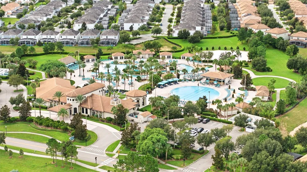 1541 MULLIGAN BOULEVARD Davenport, FL 33896