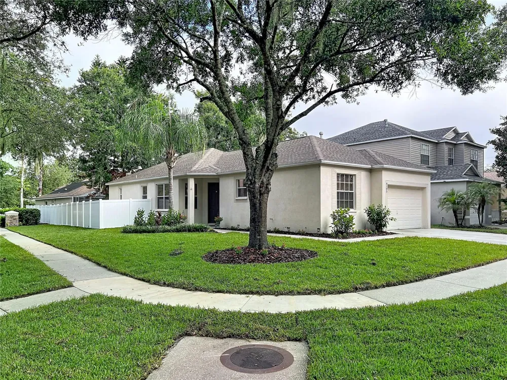 6105 KITERIDGE DRIVE Lithia, FL 33547
