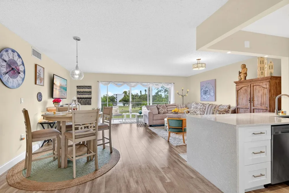 4240 IRONWOOD CIRCLE #302A Bradenton, FL 34209