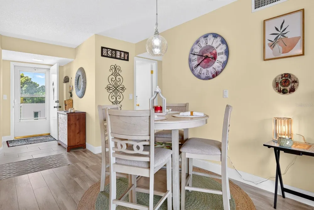 4240 IRONWOOD CIRCLE #302A Bradenton, FL 34209