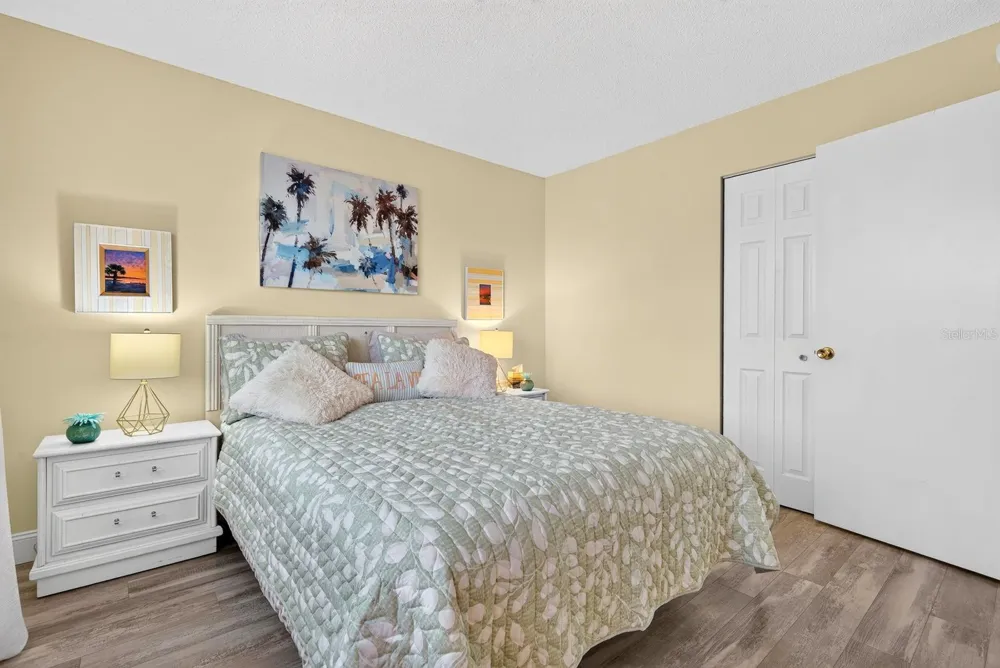 4240 IRONWOOD CIRCLE #302A Bradenton, FL 34209