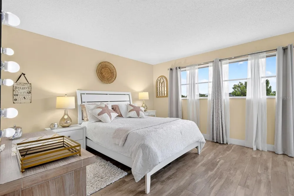 4240 IRONWOOD CIRCLE #302A Bradenton, FL 34209