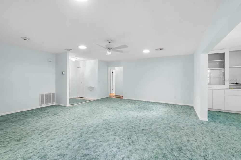 1613 LAUGHTON PLACE Sun City Center, FL 33573