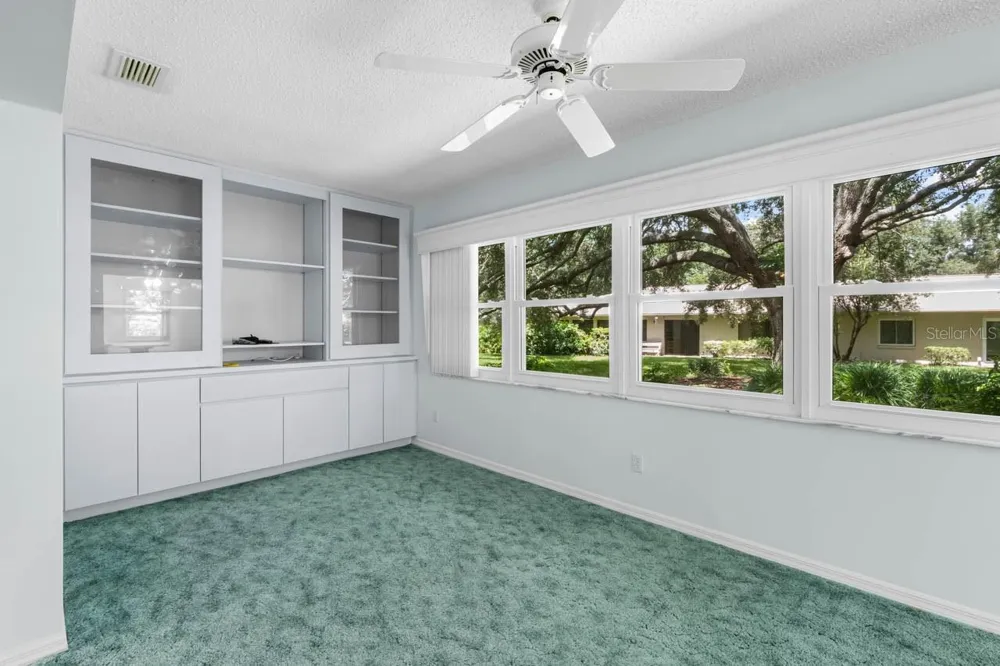 1613 LAUGHTON PLACE Sun City Center, FL 33573