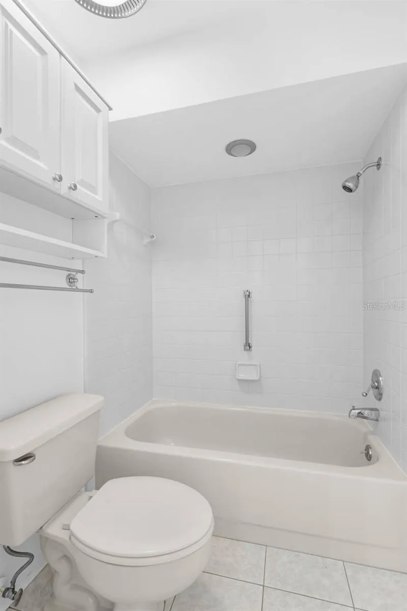 1613 LAUGHTON PLACE Sun City Center, FL 33573