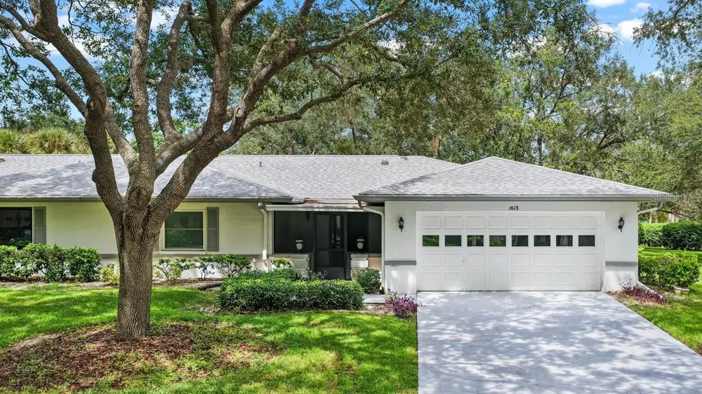 1613 LAUGHTON PLACE Sun City Center, FL 33573